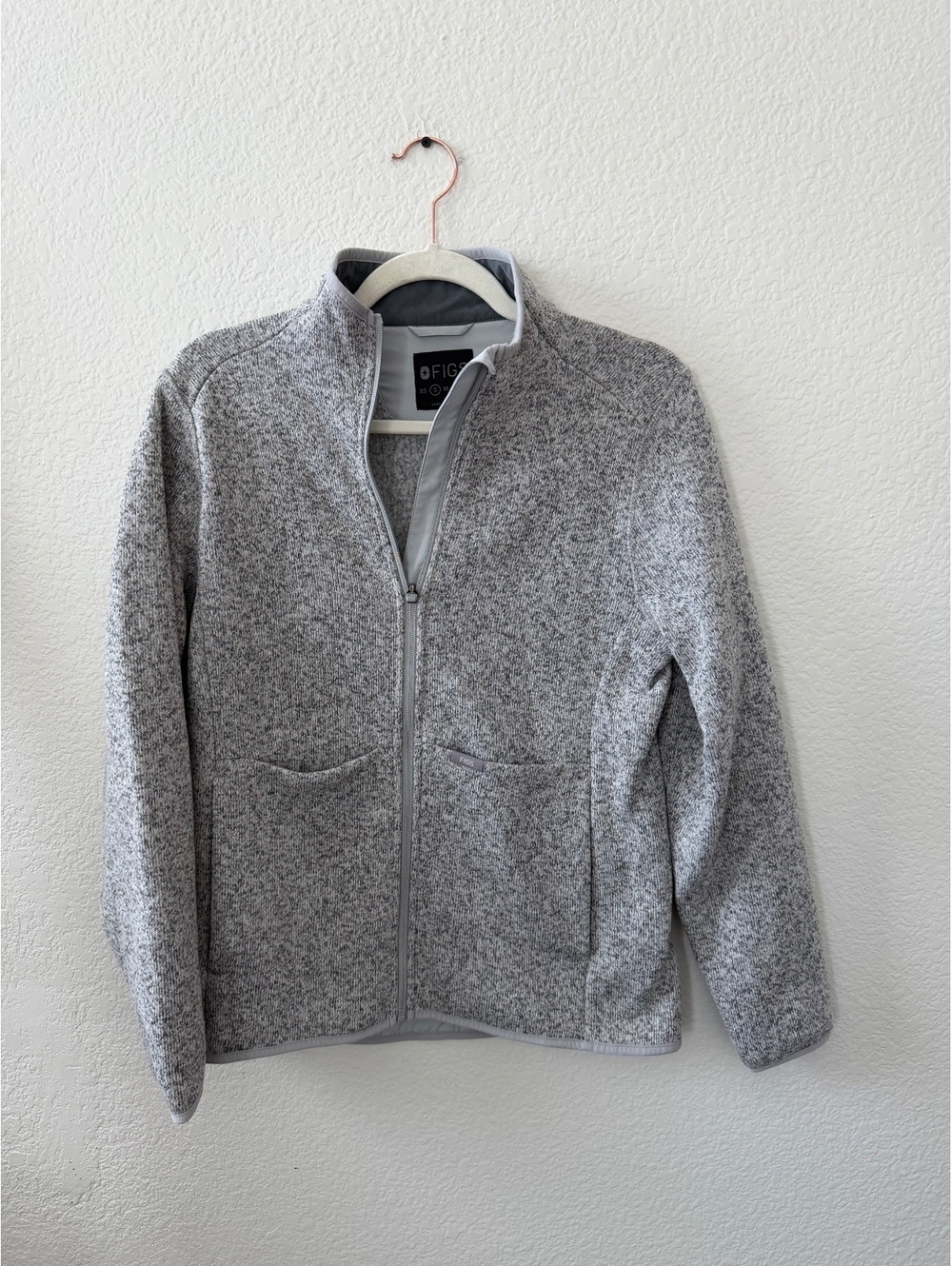 FIGS light Heather Gray Full Zip on shift sweater knit jacket like patagonia